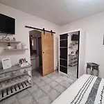 Konukevi D'hote Cosy L'aghja