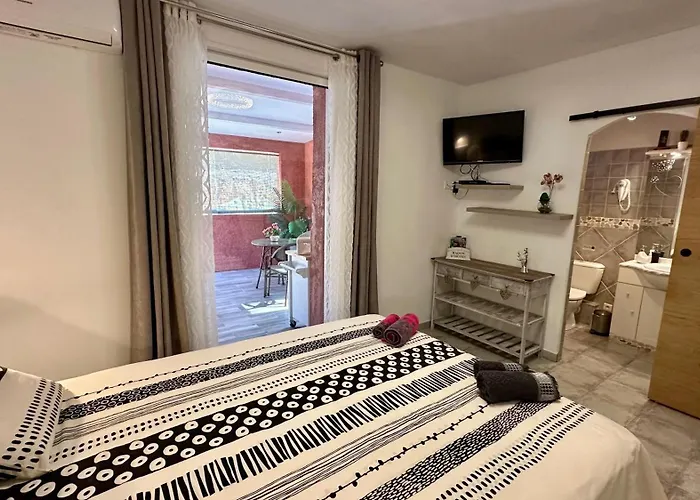 D'hote Cosy L'aghja Πανσιόν *