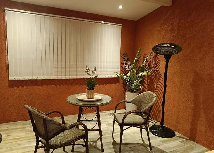 Πανσιόν D'hote Cosy L'aghja